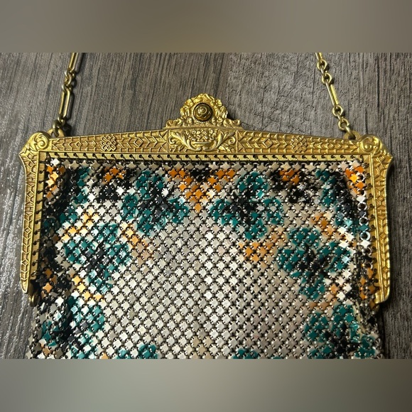 Antique 1920’s Mandalian Mesh Purse/Flapper Art Deco Bag. - Picture 4 of 7